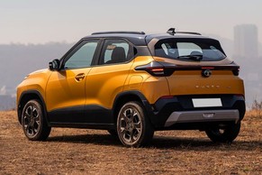 Tata Punch Rear Left View Image