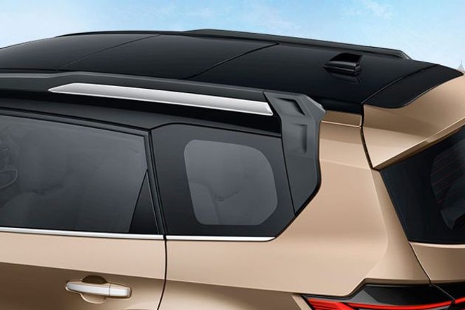Tata Safari Iconic Roof Rails with Chrome Inserts