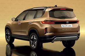 Tata Safari Rear Left View Image