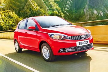 Tata tiago on road price in kerala