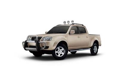 Tata Xenon XT Front Left Side Image