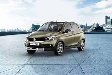 Tata Tiago NRG Front Left Side Image