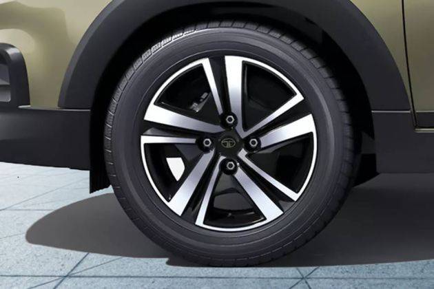 Tata Tiago NRG Wheel Image