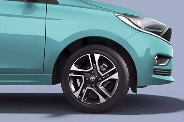 Tata Tiago Wheel Image