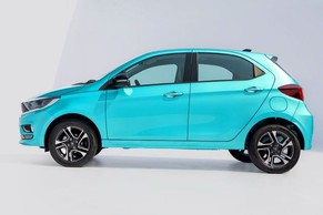 Tata Tiago Side View (Left)  Image