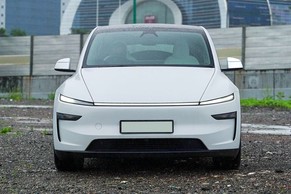 Tesla Model Y Front View Image