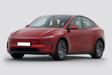 Tesla Model Y Front Left Side Image