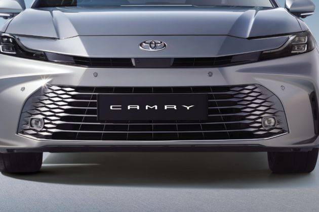 Toyota Camry Grille Image