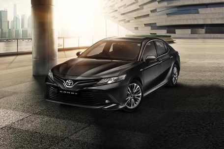 Toyota Camry 2015-2022 Front Left Side Image