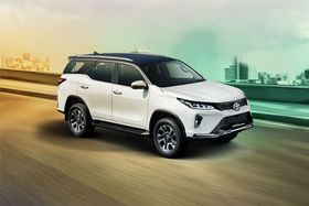 Questions and answers on Toyota Fortuner Legender