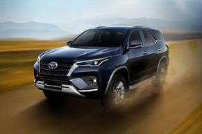 Toyota Fortuner Exterior Image Image