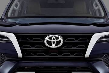 ಟೊಯೋಟಾ ಫ್ರಾಜುನರ್‌ grille image