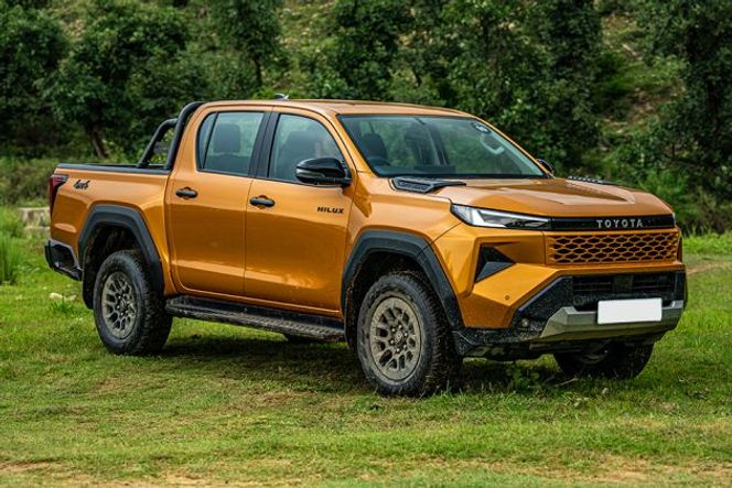 Toyota Hilux Exterior Image