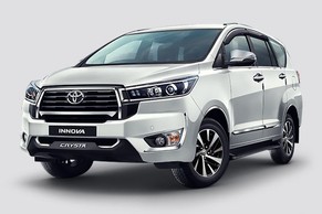 Toyota Innova Crysta Front Left Side Image