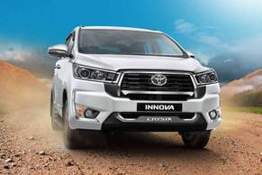 Toyota Innova Crysta Exterior Image Image
