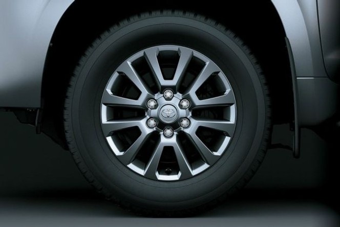 Toyota Land Cruiser Prado The Land Cruiser Prado runs on 18-inch alloy wheels that contributes to the SUVs rugged look via its six-double spoke design.