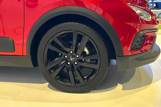 വിൻഫാസ്റ്റ് വിഎഫ് ഇ34 ചക്രം image