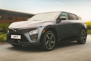 VinFast VF7 Exterior Image Image