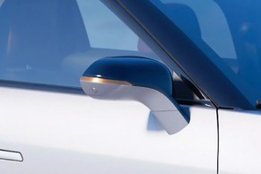 VinFast VF7 Side Mirror (Body) Image