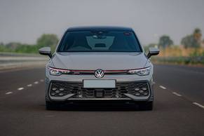 Volkswagen Golf GTI Front View Image