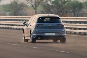 Volkswagen Golf GTI Rear Left View Image