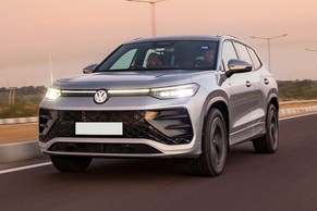 Volkswagen Tayron R-Line Exterior Image Image