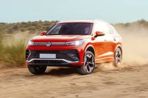 Volkswagen Tiguan R-Line Exterior Image Image