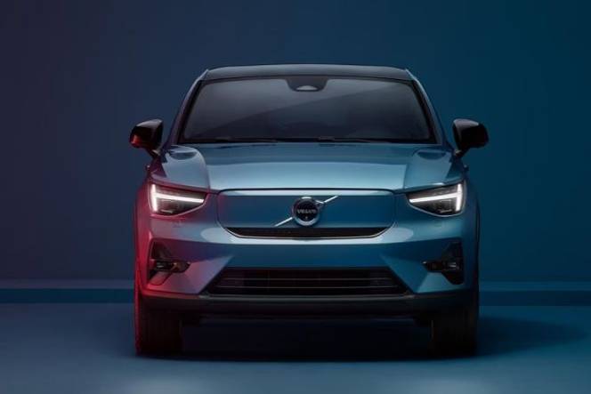 Volvo C40 Recharge Front View Image