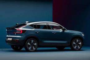 Volvo C40 Recharge Rear Right Side Image