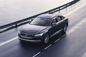 Volvo S90 images
