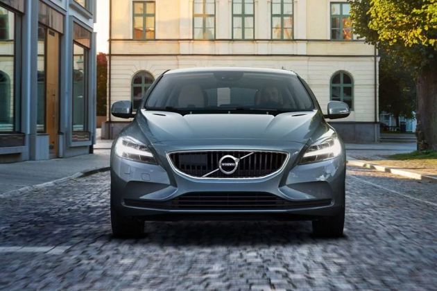Volvo V40 T4 On Road Price (Petrol), Features & Specs, Images