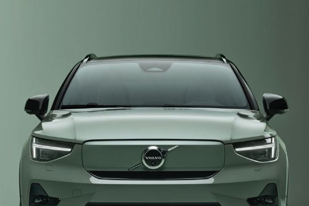 Volvo XC40 Recharge Grille Image
