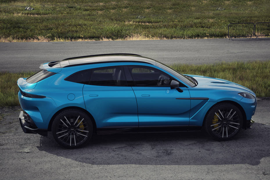 Aston Martin DBX Exterior Image