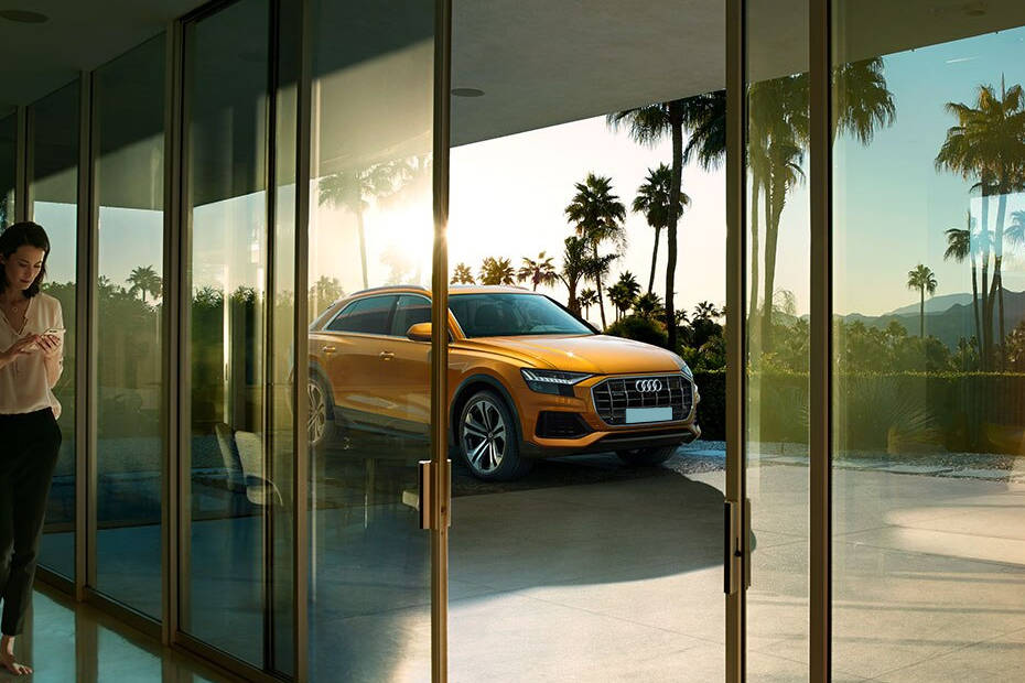 Audi Q8 Exterior Image