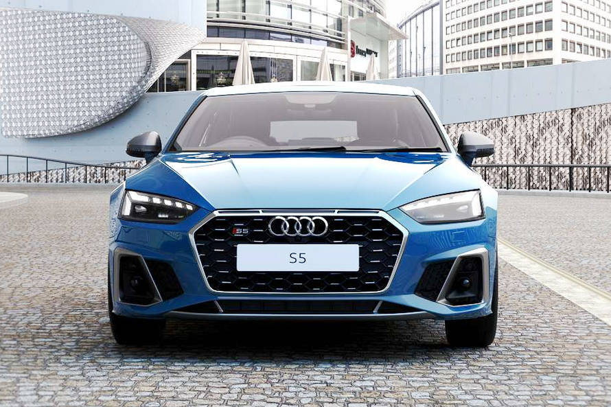 Audi S5 Sportback Front View