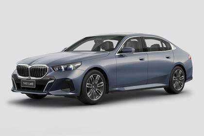 BMW 5 Series Front Left Quarter View BMW 5 Series Front Left Quarter View