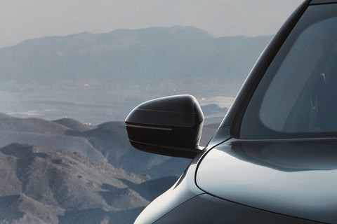 2023 Bmw 7 Series Rear View Mirror Bmw 7 Series 2023 Images 7 Series 2023 Interior Exterior Photos Gallery