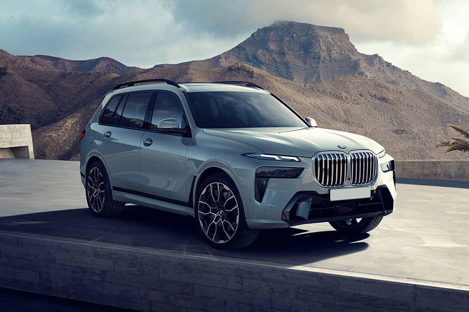 BMW X7 Comfort Reviews Check 2 Latest Reviews & Ratings