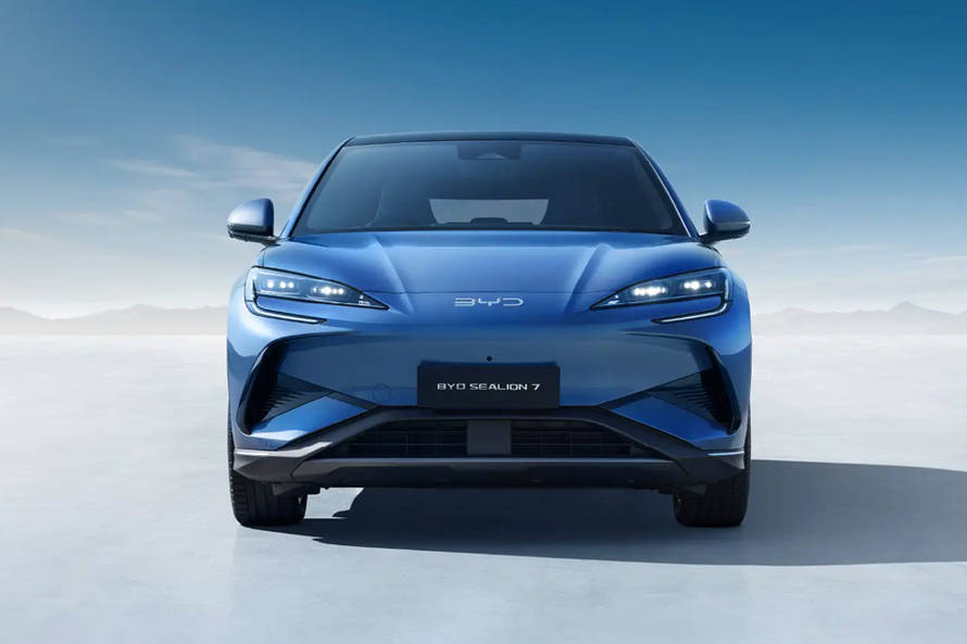 BYD Sealion 7 Front View