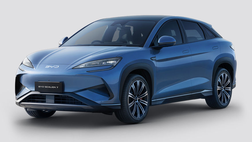 BYD Sealion 7 Front Left Quarter View