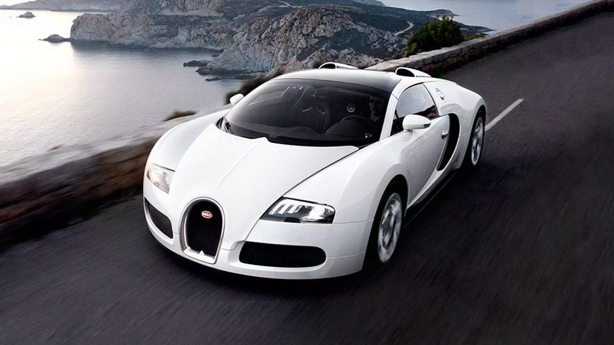 Bugatti Veyron Front Left Side Image