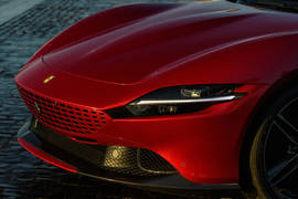 ഫെരാരി റോമ headlight