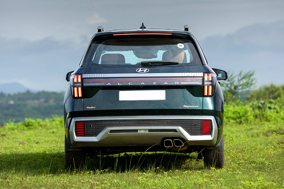 Hyundai Alcazar On Road Price in Bhilai starts Rs.14.51 Lakh