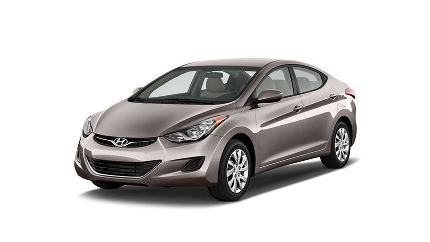 Hyundai Elantra 2012-2015 Front Left Side Image