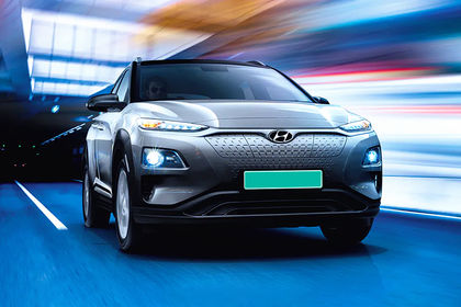 2022 Hyundai Kona Electric Gets a Handsome New Look