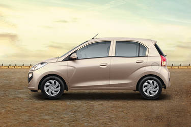 Hyundai Santro Wallpaper