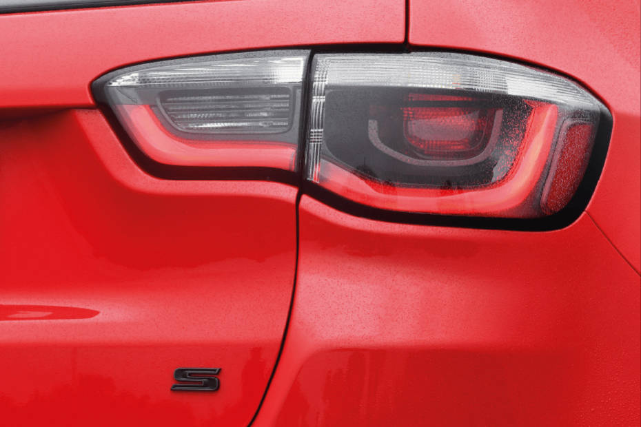 Jeep Compass Taillight