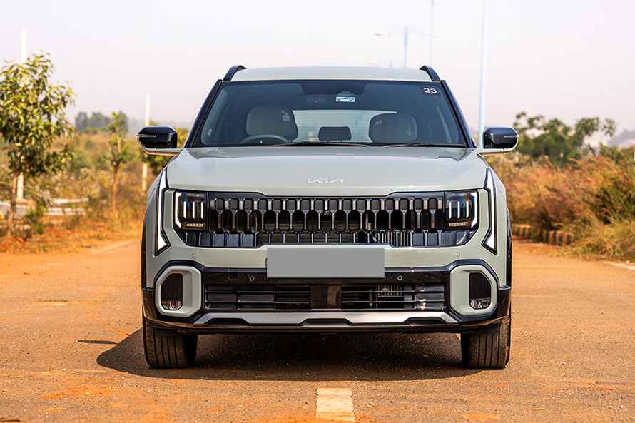 Kia Seltos Front View