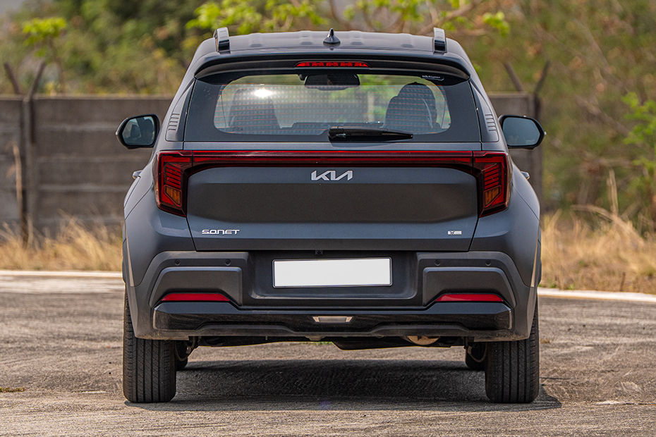 ヒー Kia Sonet On Road Price in Nizamabad starts Rs.7.41 Lakh