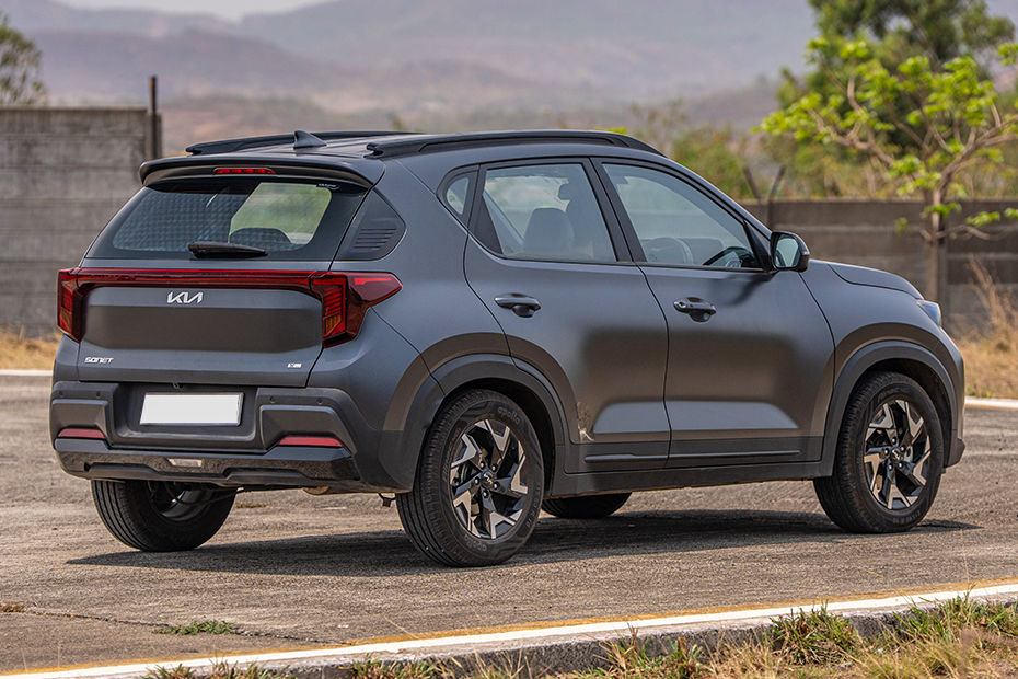 Kia Sonet On Road Price in Nizamabad starts Rs.7.41 Lakh